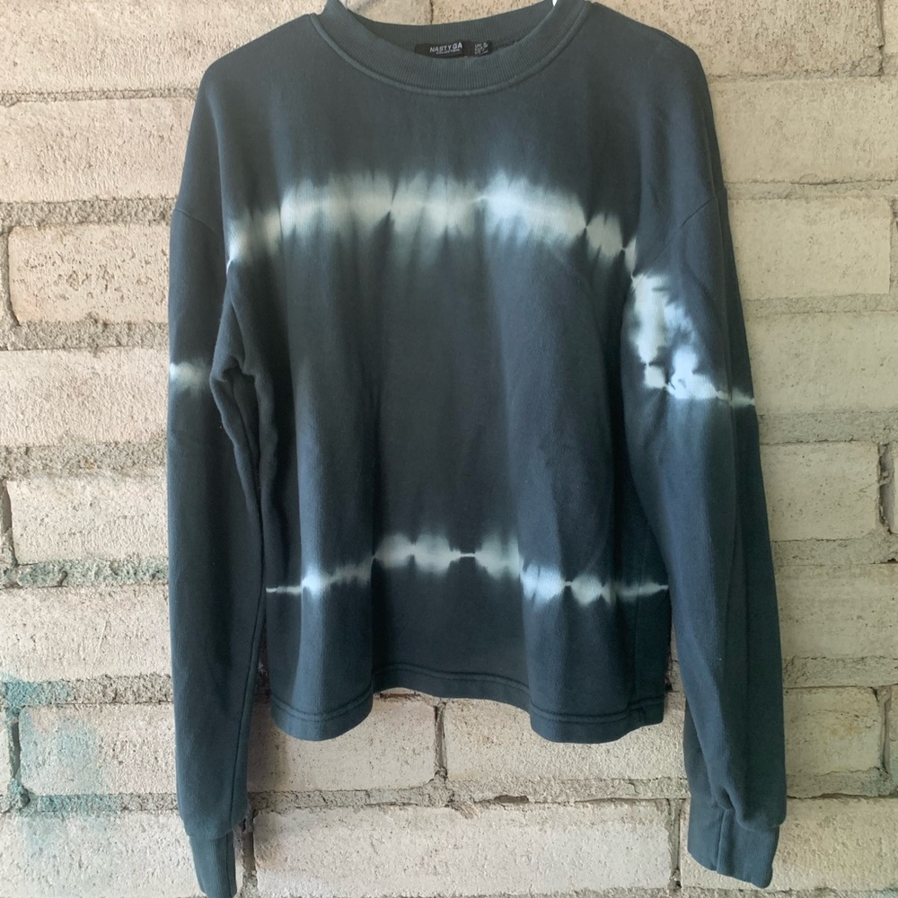🟪 NWOT Nastygal tie dye sweatshirt